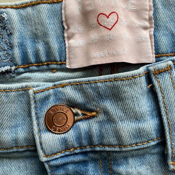 Revice Denim Light Wash Jeans in Size 25 - Picture 4 of 5